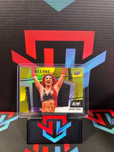 Hikaru Shida Allure Yellow Taxi Multi Case Hit SSP